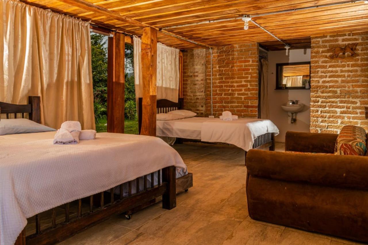 סאלנטו Hostal Rural La Montana Alquiyapura מראה חיצוני תמונה